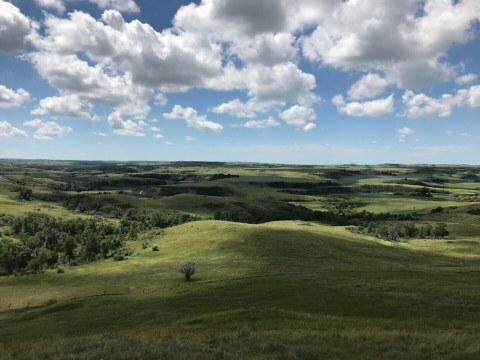 This Vacation Farm VRBO In North Dakota Is One Of The Coolest Places To Spend The Night