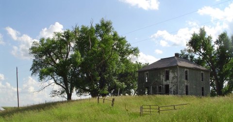 17 Abandoned Places in Missouri That Nature is Reclaiming