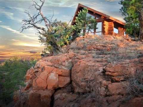 This Cliffside Cabin VRBO In South Dakota Is One Of The Coolest Places To Spend The Night