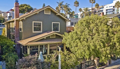 This Beach Cottage VRBO In Southern California Is One Of The Coolest Places To Spend The Night