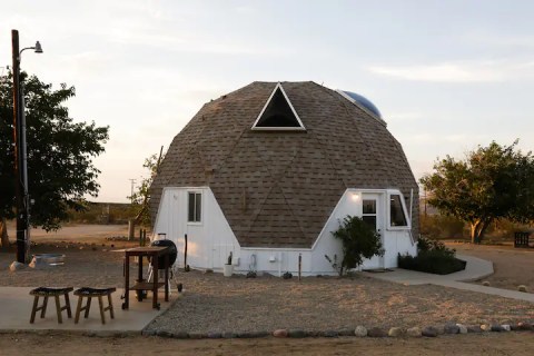 There's A Dome Airbnb In Southern California Where You Can Truly Sleep Beneath The Stars