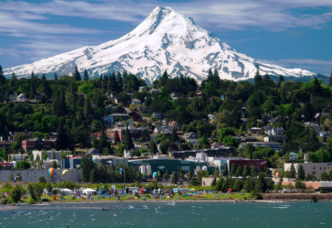 U.S. Route 30 Runs Through All Of Oregon And It's A Beautiful Drive