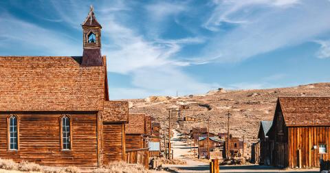 19 Of The Most Fascinating Abandoned Cities & Towns In The United States