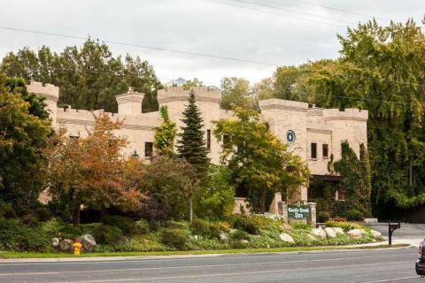 The Stunning Bed And Breakfast In Utah That Looks Like Hogwarts