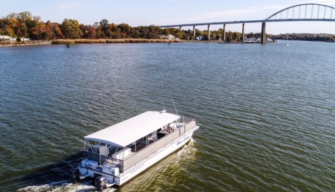 This Maryland Boat Ride Leads To The Most Stunning Fall Foliage You've Ever Seen