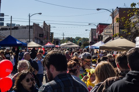 The Russellville Downtown Fall Festival and Chili Cook-Off In Arkansas Where You'll Have Loads Of Delicious Fun