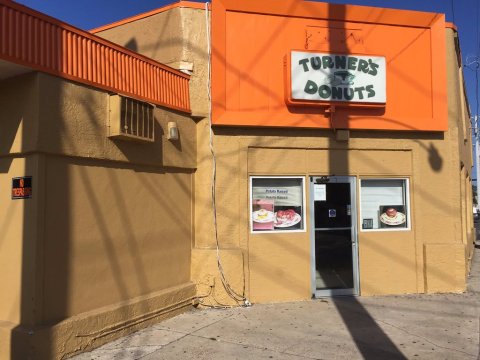 This Old School Coffee & Donut Shop Has Been Serving Florida Since The 1960s