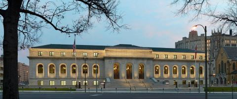 The Beautiful Missouri Library That Looks Like Something From A Book Lover's Dream