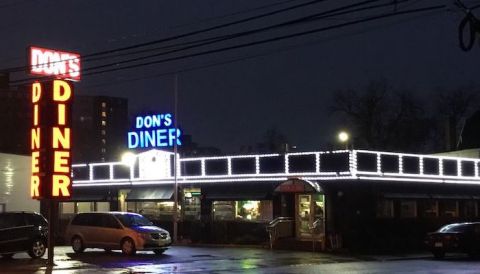 This All-You-Can-Eat Southern Food Buffet Hiding In New Jersey Is Heaven On Earth