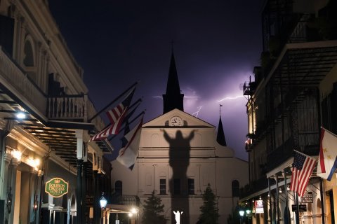 This Is The Absolute Best Town In Louisiana To Visit During The Halloween Season