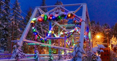 The Christmas Village In Montana That Becomes Even More Magical Year After Year