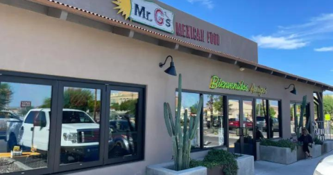 One Of The Oldest Operating Drive-In Restaurants In Arizona Has Been Serving Mouthwatering Mexican Food For 60 Years