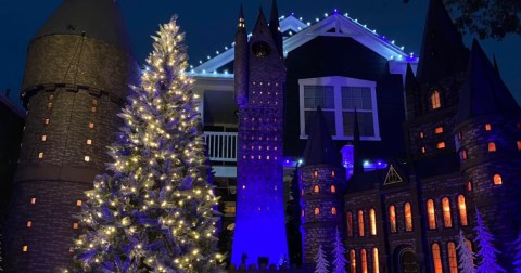 This Harry Potter-Themed Drive-By Christmas Lights Display In Texas Will Make Your Holiday Season Magical