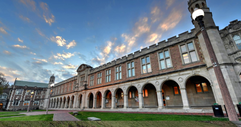 The Stunning Building In St. Louis, Missouri That Looks Just Like Hogwarts