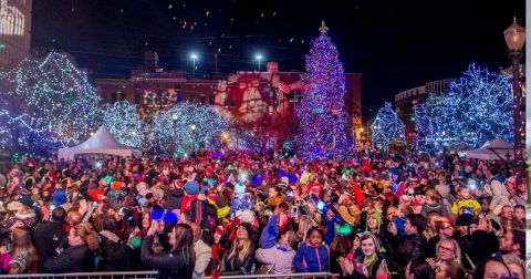 It's Not Christmas In Louisville Until You Do These 8 Enchanting Things