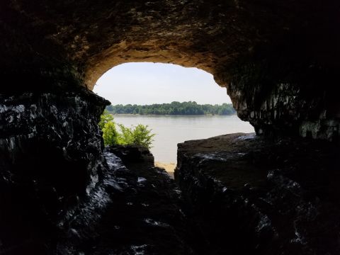 Explore Inside A Cave, Then Dine At A Rocky Restaurant All At This Underrated Illinois State Park