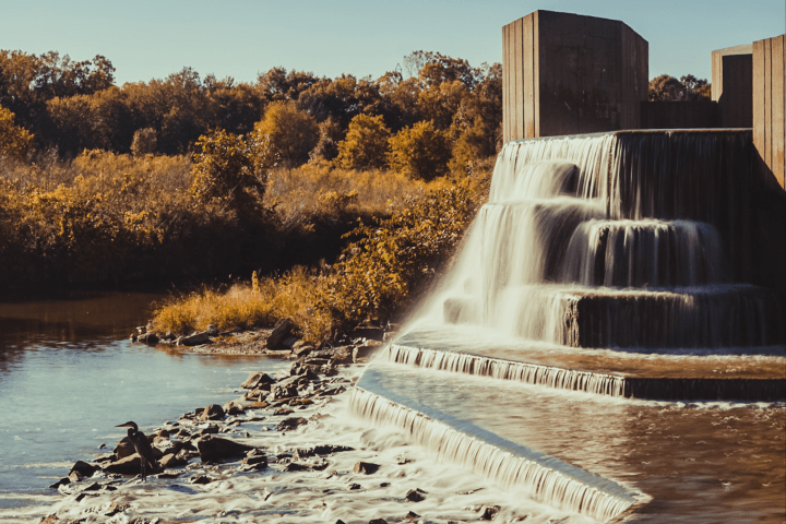 waterfalls near detroit