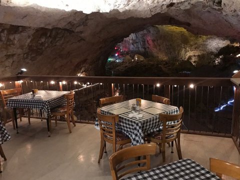 Hike Through A Hidden Cave, Then Dine At A Cave-Themed Restaurant All At This Underrated Arizona Destination