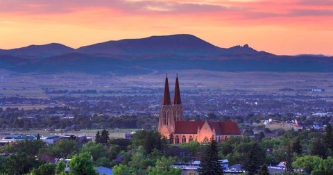 The Stunning Building In Montana That Looks Just Like Hogwarts