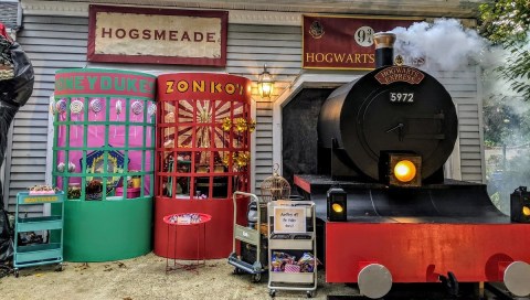 The Magical Harry Potter House In Maryland That Gets Decked Out For Halloween