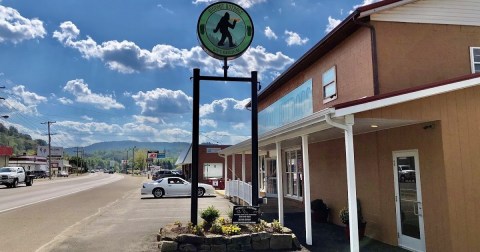 The Whole Family Will Love A Trip To Bigfoot Hotdogs, A Bigfoot-Themed Restaurant In West Virginia