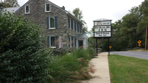 One Of The Oldest Restaurants In Maryland, Old South Mountain Inn Has Been Serving Mouthwatering Food For Centuries