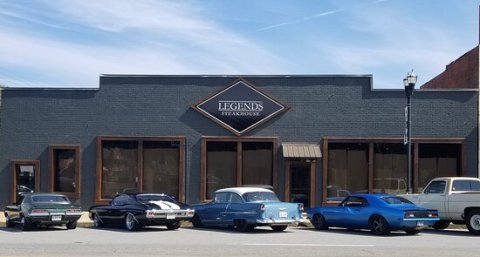 People Drive From All Over North Carolina To Eat At This Tiny But Legendary Steakhouse