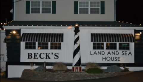 The Hidden Gem Seafood Spot In Pennsylvania, Beck’s Land & Sea House, Has Out-Of-This-World Food