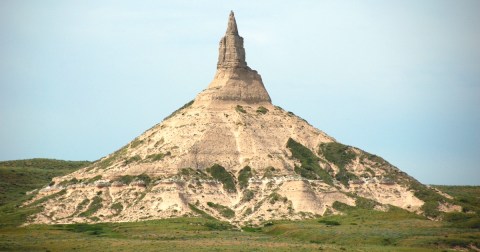 The Stunning Nebraska Drive That Is One Of The Best Road Trips You Can Take In America