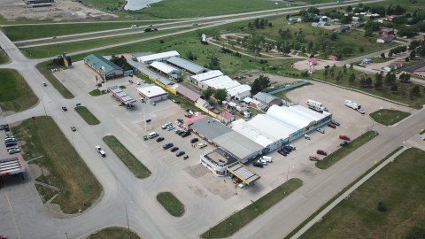 Spanning 16 Buildings, This World Famous Car Museum Is Hiding In A Tiny South Dakota Town