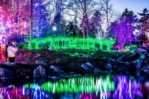 Walk Through A Winter Wonderland Of Ice This Holiday Season At The Coastal Maine Botanical Gardens In Maine