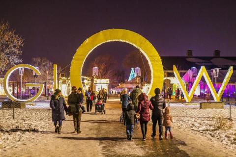 Walk Through A Winter Wonderland Of Lights This Holiday Season At The GLOW Holiday Festival In Minnesota