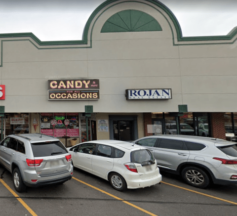 The Massive Candy Store In Delaware That Takes Nearly All Day To Explore