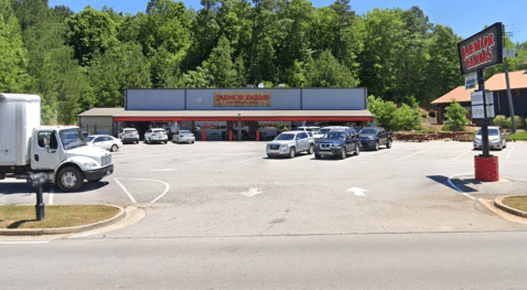 Locals Can't Get Enough Of The Fried Pies At Jaemor Farms In Georgia