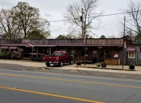 The Hidden Gem Barbecue Spot In Arkansas, Uncle Henry’s BBQ, Has Out-Of-This-World Food