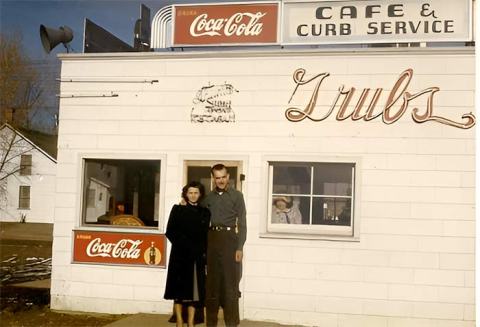 The Oldest Operating Diner In Wyoming Has Been Serving Mouthwatering Burgers And Pie A La Mode For Over 75 Years