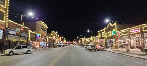 This Utah Christmas Town Is Straight Out Of A Norman Rockwell Painting