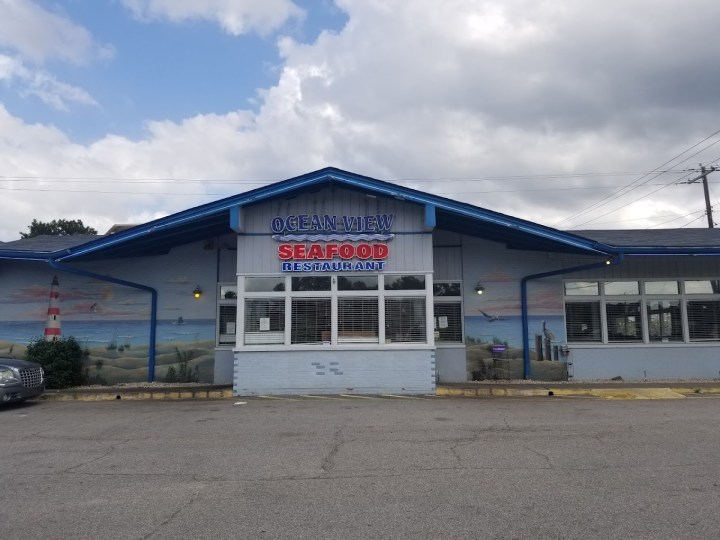 Beach-Themed Restaurant in South Carolina