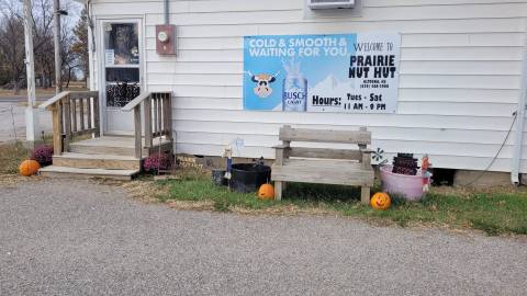 The Mountain Oysters From Prairie Nut Hut In Kansas Has A Cult Following, And There's A Reason Why