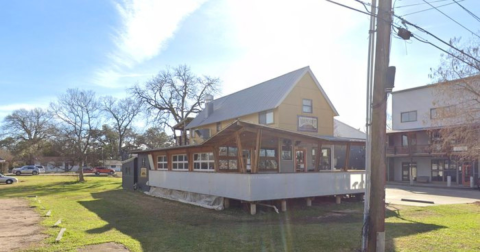 Taste The Best BBQ In The South At This Unassuming Louisiana Smokehouse