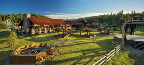 One Of The Best Hotels In The Entire World Is In Montana And You'll Never Forget Your Stay