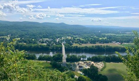 Take In The Beauty Of Massachusetts Year-Round With These 12 Scenic Drives