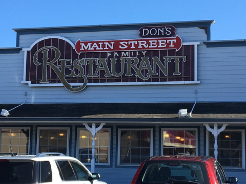 The Hidden Gem Diner In Oregon, Don's, Has Out-Of-This-World Food