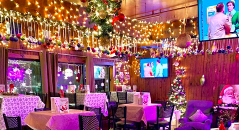 This Iowa Restaurant Has Received A Holly Jolly Holiday Makeover