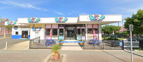 This Sugary-Sweet Ice Cream Shop In New Jersey Serves Enormous Portions You’ll Love