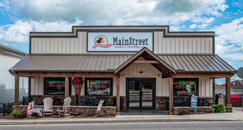 This Country Store In Ohio Sells The Most Amazing Homemade Fudge You'll Ever Try