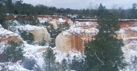 Georgia's Little Grand Canyon Looks Even More Spectacular In the Winter