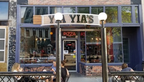 The Pizza From Yia Yia's In Nebraska Has A Cult Following, And There's A Reason Why