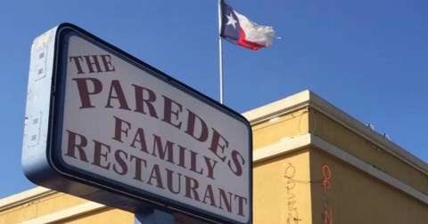 The Incredible Buffet In Texas With Almost As Many Desserts As Main Dishes