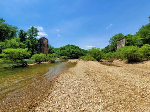 You’ve Never Experienced Anything Like The Epic Gilbert Railroad Trail, An Abandoned Railroad Hike In Arkansas